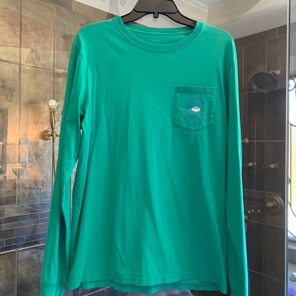 Southern Tide men’s medium long sleeve green tshirt